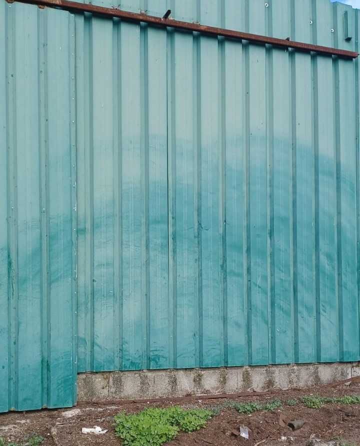 Arrenda-se pavilhão/armazém