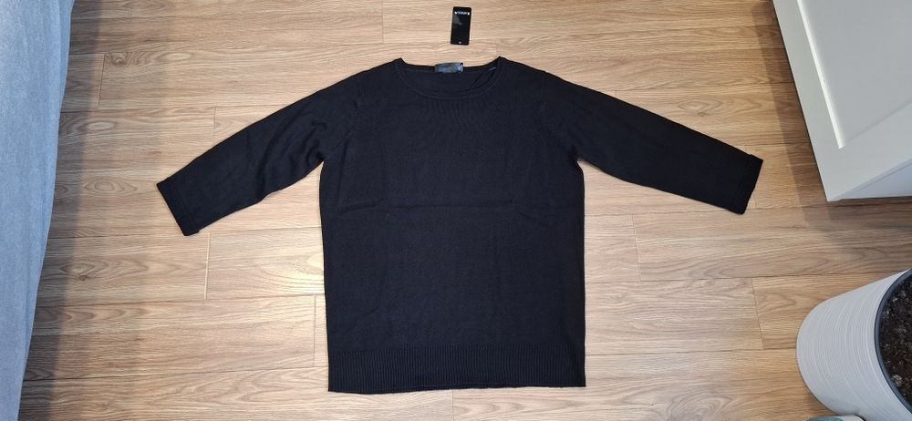 Czarny sweterek damski z metką, rozmiar L – nowy