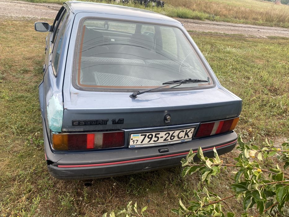 Форд Ескорд