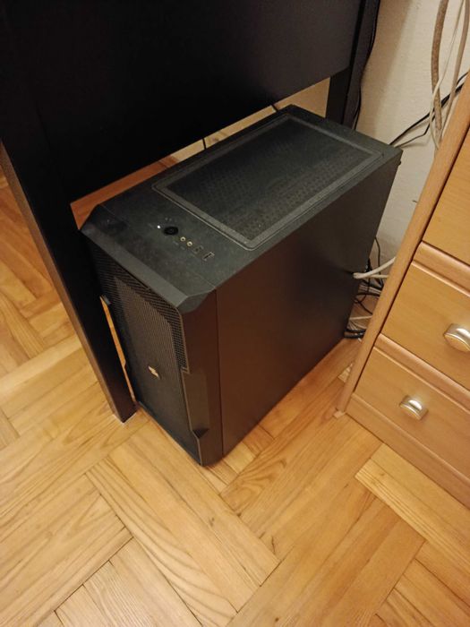 Komputer do gier Ryzen 5700x3d/ RTX 3070/ 16GB RAM/ 1TB/ GWAR/ WIN 11