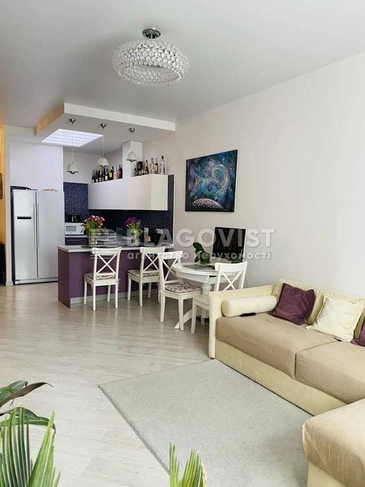 Продам 1-кімнатну квартиру в ЖК Смарагдовий!