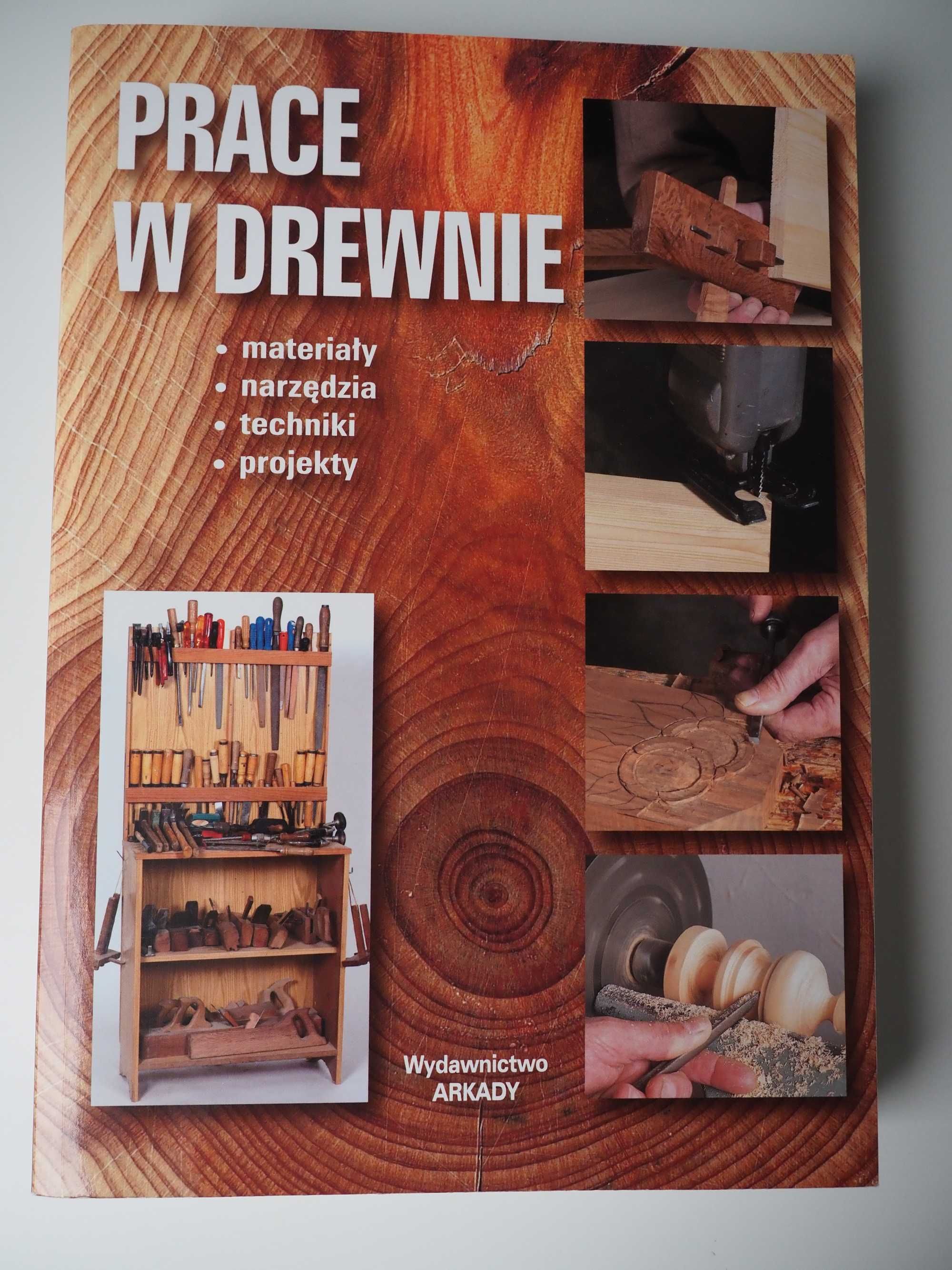 Nowa książka "Prace w drewnie" ARKADY