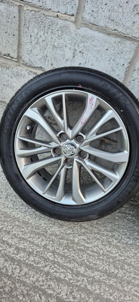 Felgi koła komplet 5x114.3 R17 czujniki tpms toyota kia nissan renault