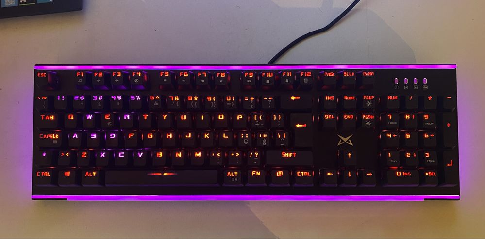 Teclado Gaming Matrics Phantom