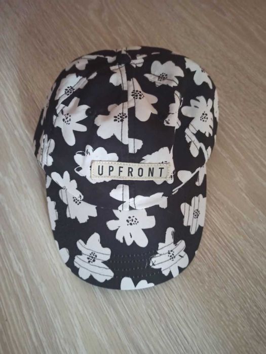 продаються Кепки