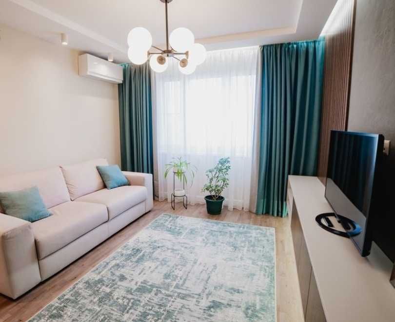 Помощь с проживанием 1ком.пр.Правды