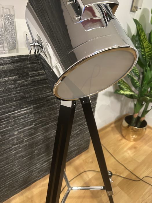 Lampa stojąca stan bardzo dobry ! Polecam