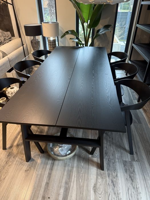 Stół czarny fornirowany blat jesion drewniane nogi kauczuk 230x100 cm