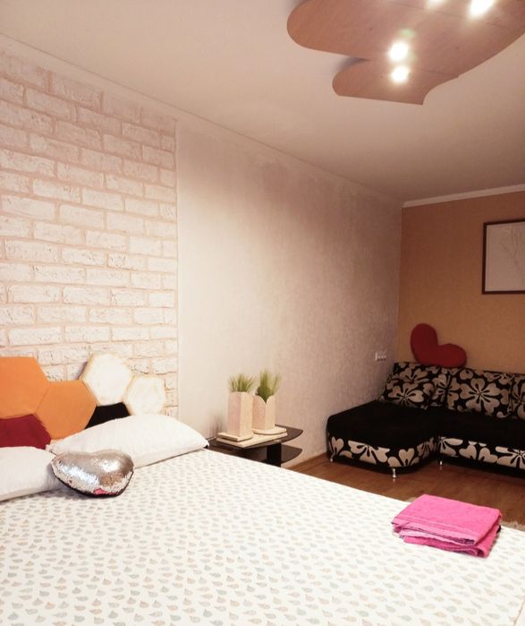 ЦЕНТР. 1-2к.Отопление..1й Этаж