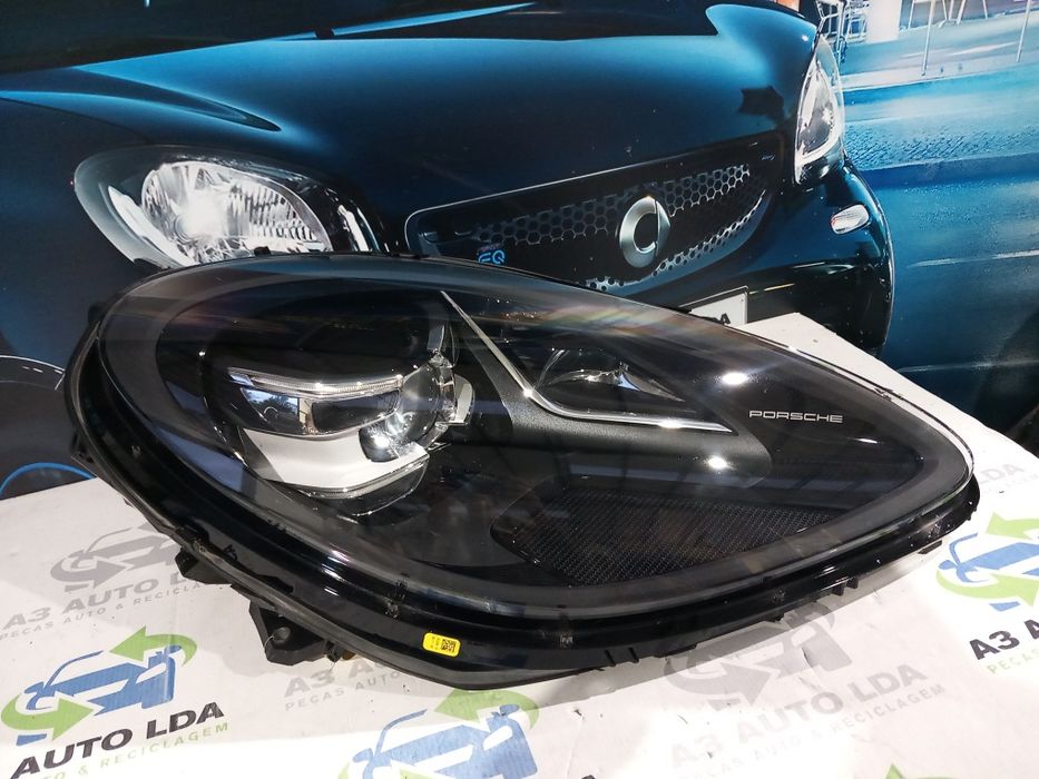 Farol ótica direita Porsche Macan