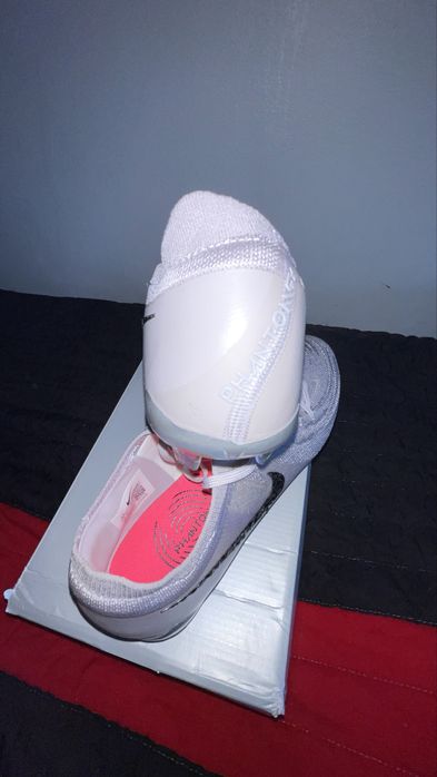 Chuteiras Nike Phantom GX FG