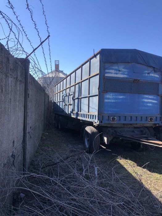 Прицеп контейнеровоз BLUMHARDT.