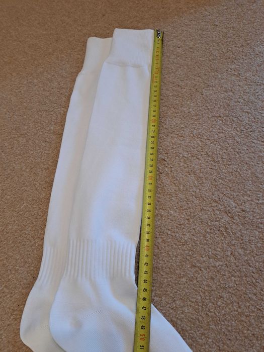 Skarpety pilkarskie białe roz. 39-42 Nowe