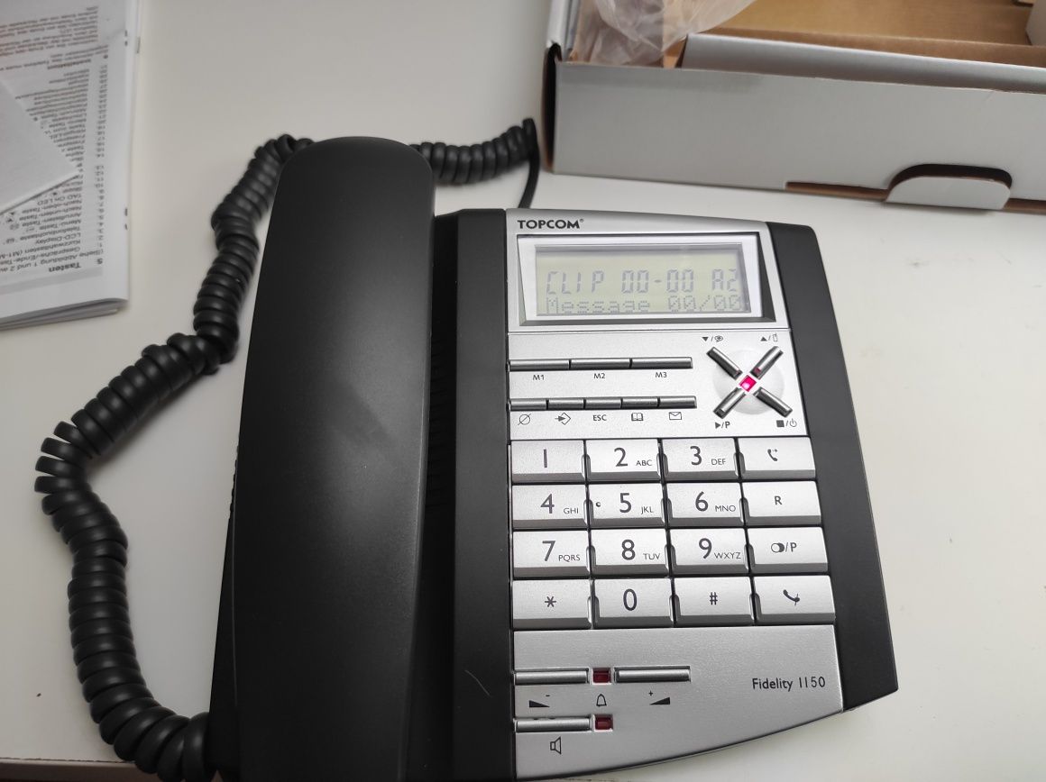 Nowy telefon stacjonarny Topcom