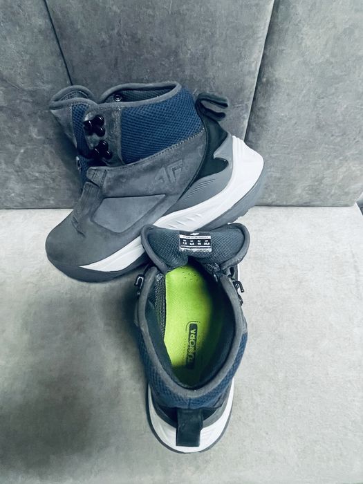 Черевики зимові 4F термоботинки спортивні