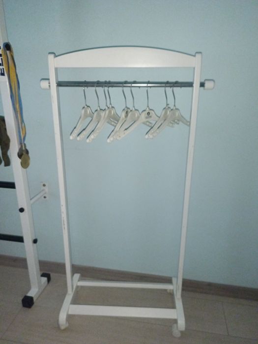 Стійка для одягу Fenster Умка