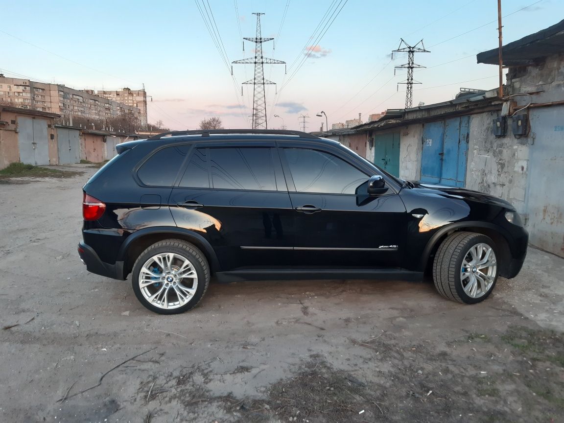 BMW X5 E70 4.8 газ/ бензин