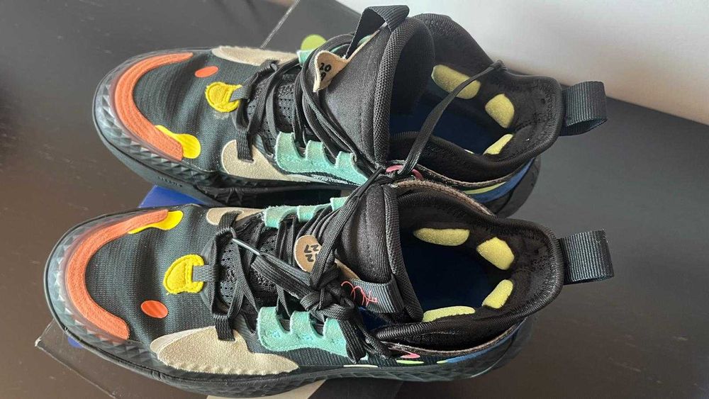 HARDEN VOL. 5 J
Sapatilhas Basquetebol 38