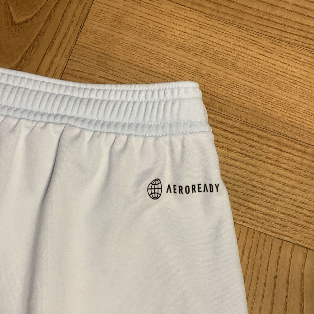 Adidas Aeroready lekkie spodenki sportowe XL