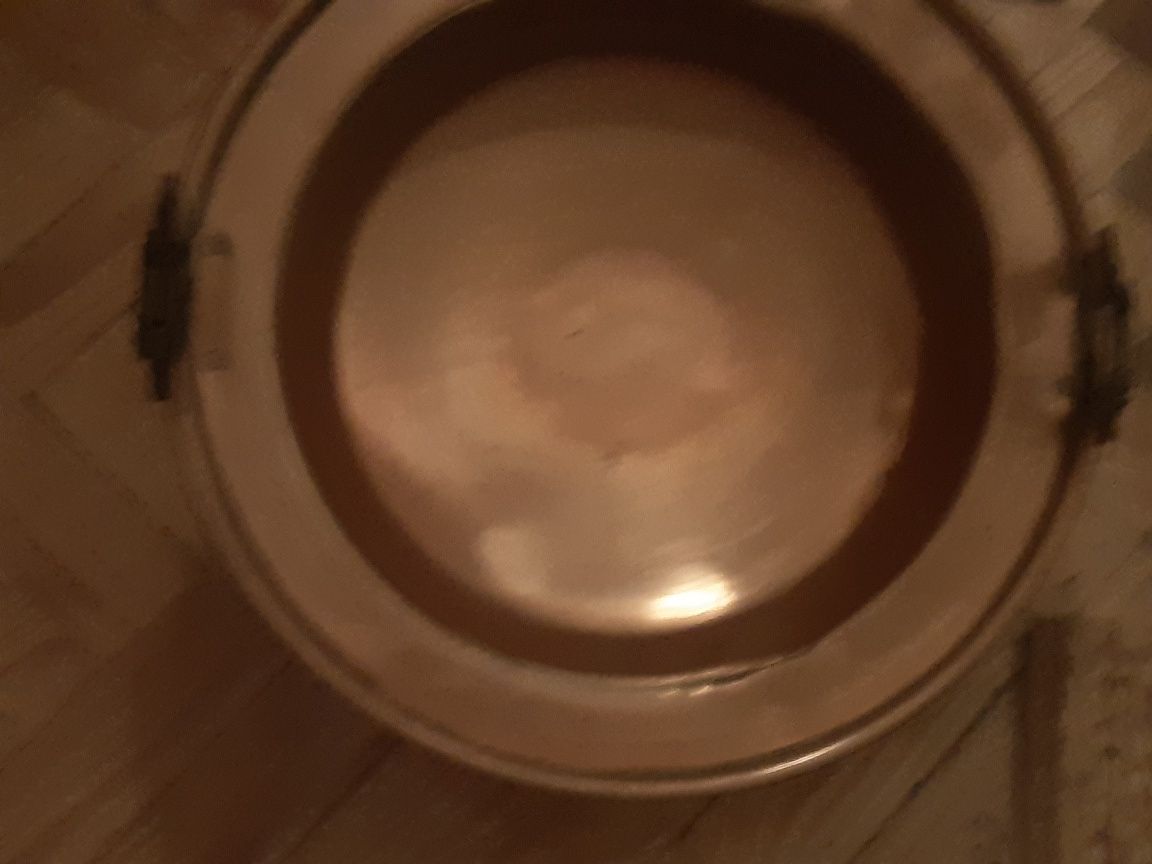 Braseira em cobre com pega trabalhada