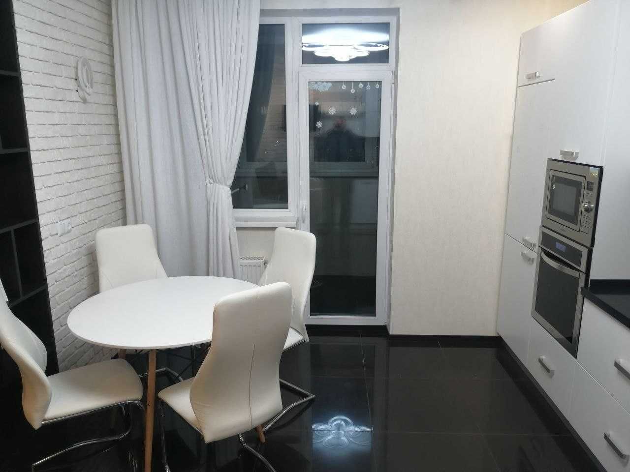 Оренда квартири в ЖК Friendly House вул. Аболмасова 4а