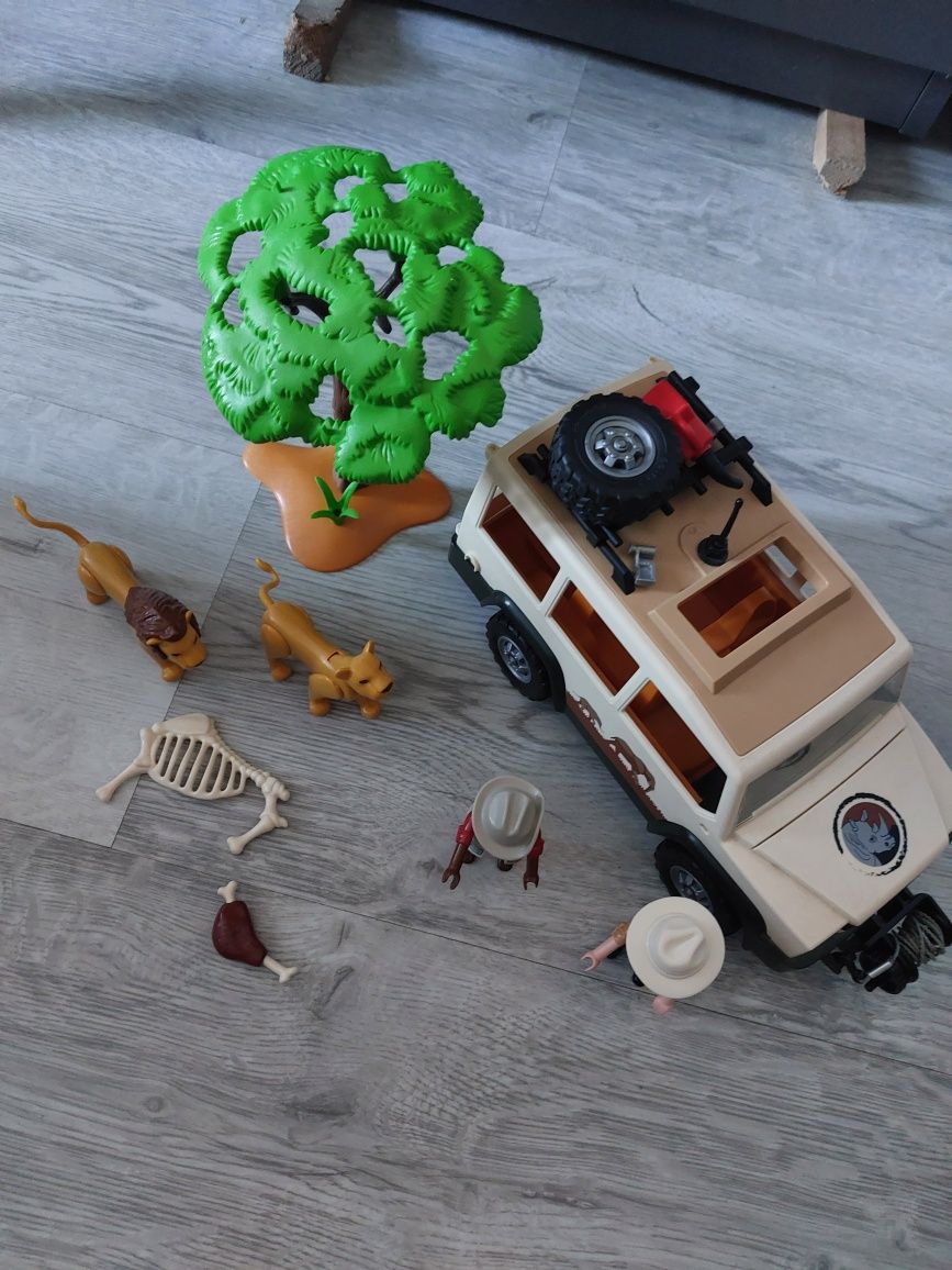 Playmobil pojazd safarii