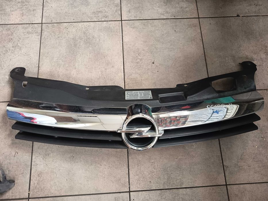 Opel Astra H III atrapa grill FV transport/dostawa