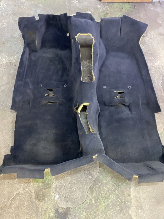 Audi Cabrio 80 b4 wykladzina