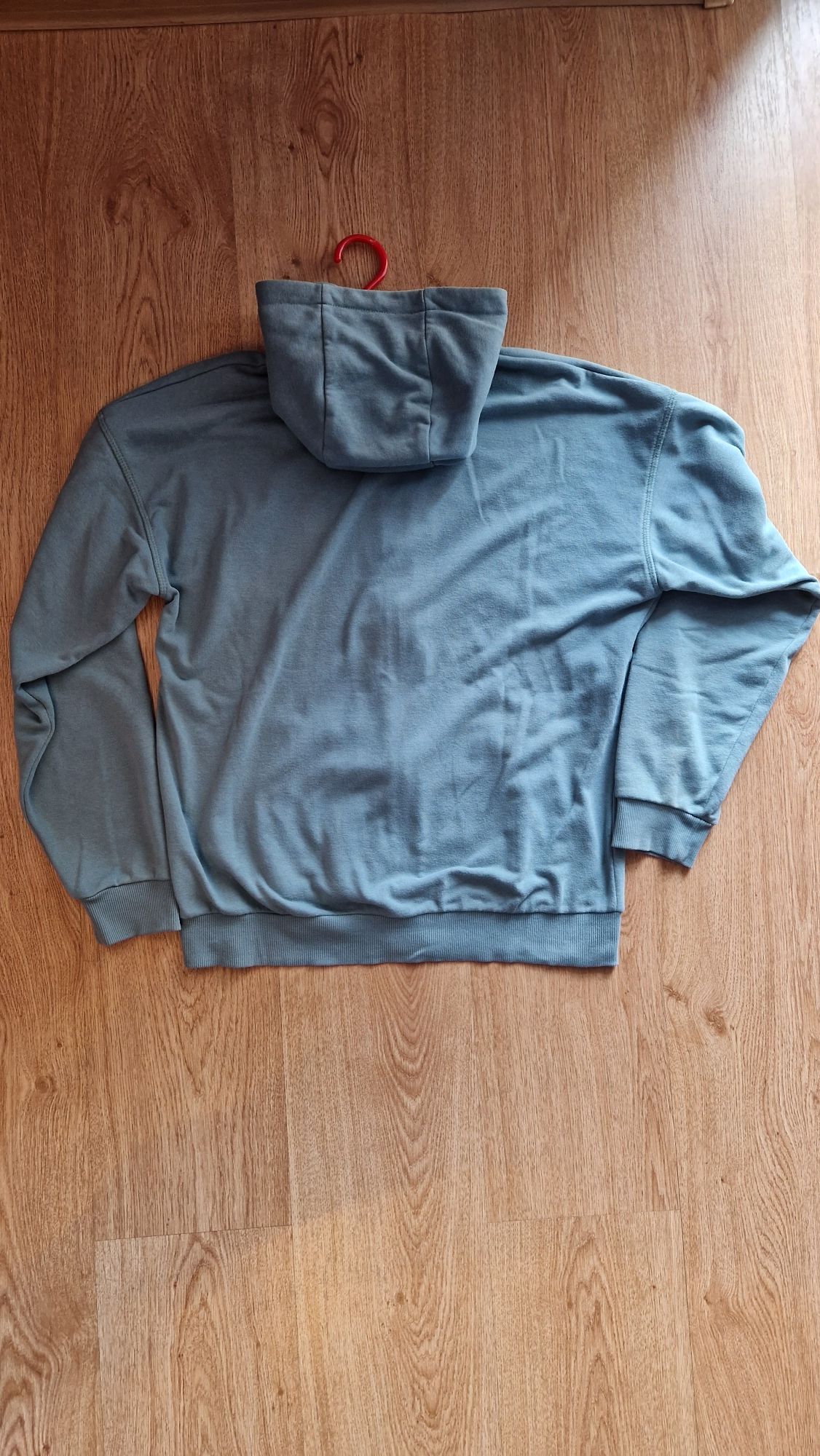Bluza chłopięca z kapturem rozmiar 164 firmy Reserved