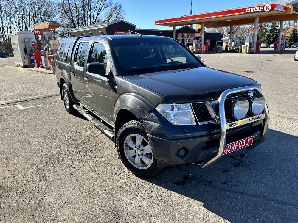 Продам nissan navara з автономкою