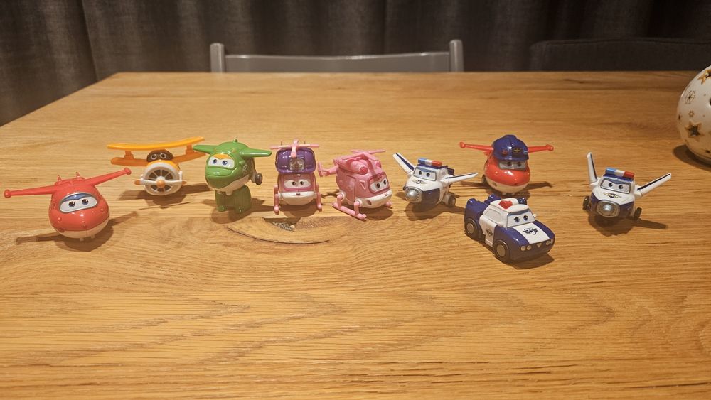 Super Wings 9 figurek