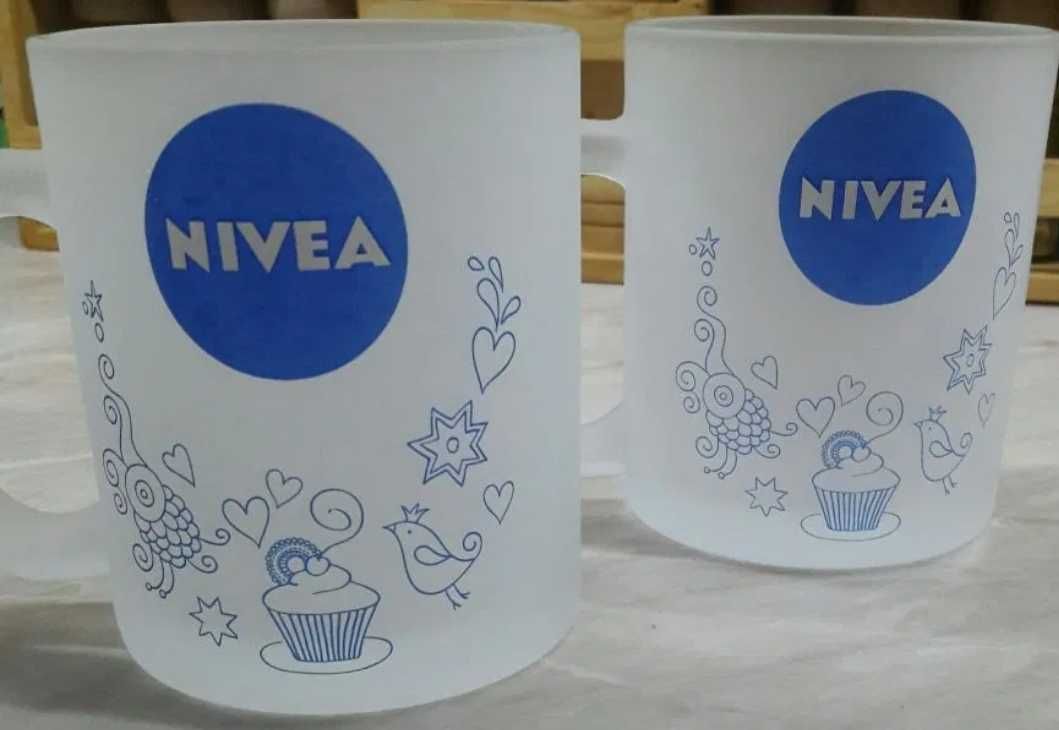 Чашка з логотипом Nivea