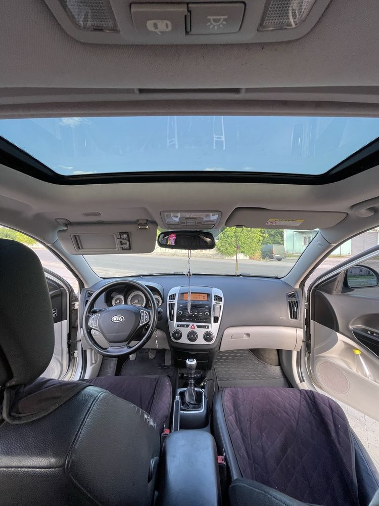 KIA CEED 1.6 crdi
