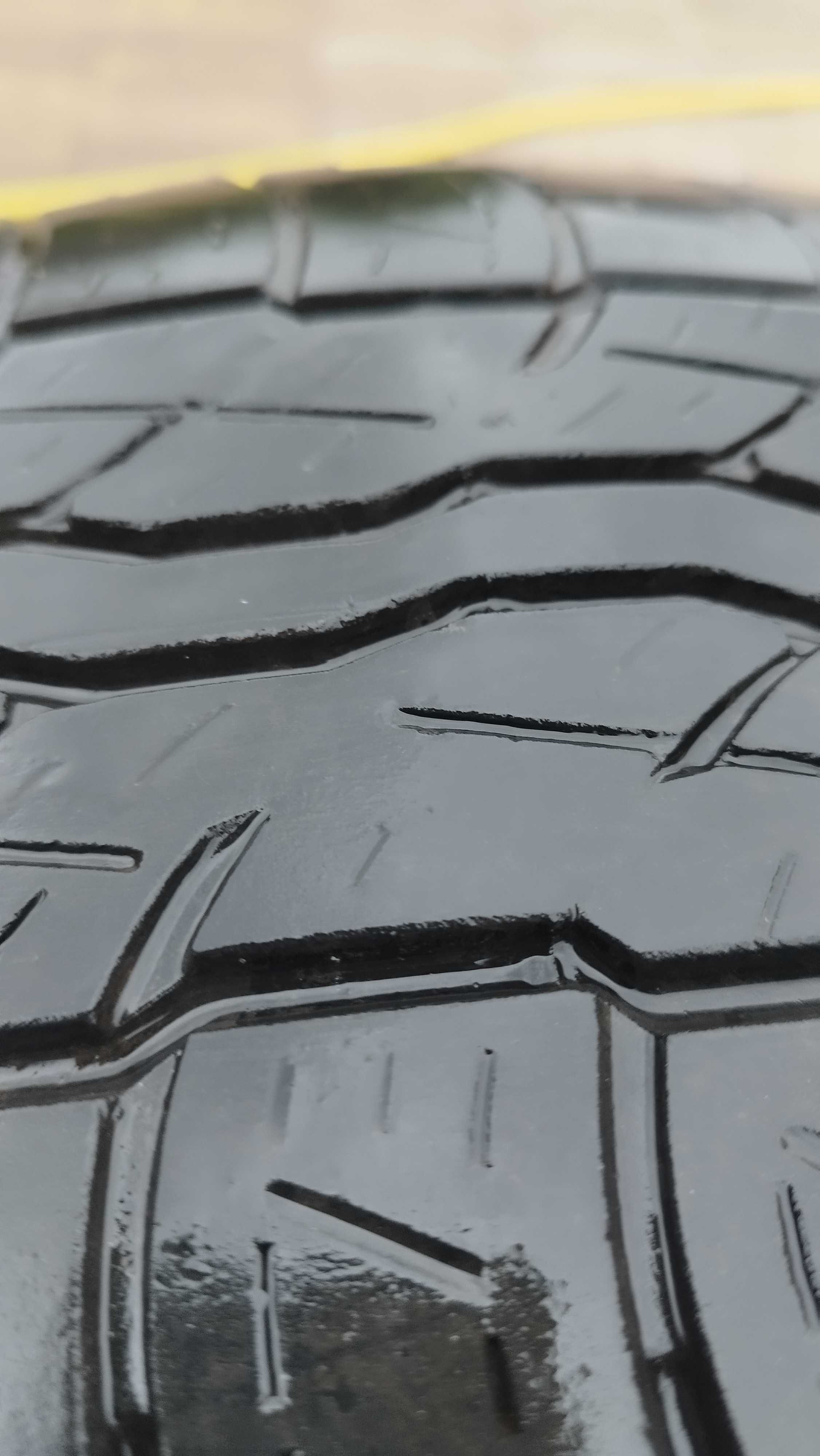 Резина бу 235/60/16 . 1 шт Bridgestone dueler H/T 687.H100.M+S.Всесез!