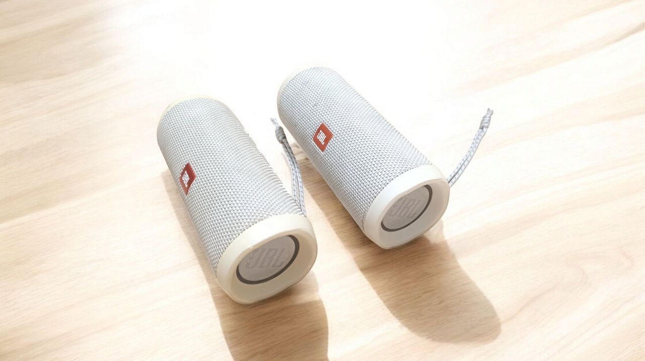 JBL Flip 4 oryginalny 2 sztuki biały