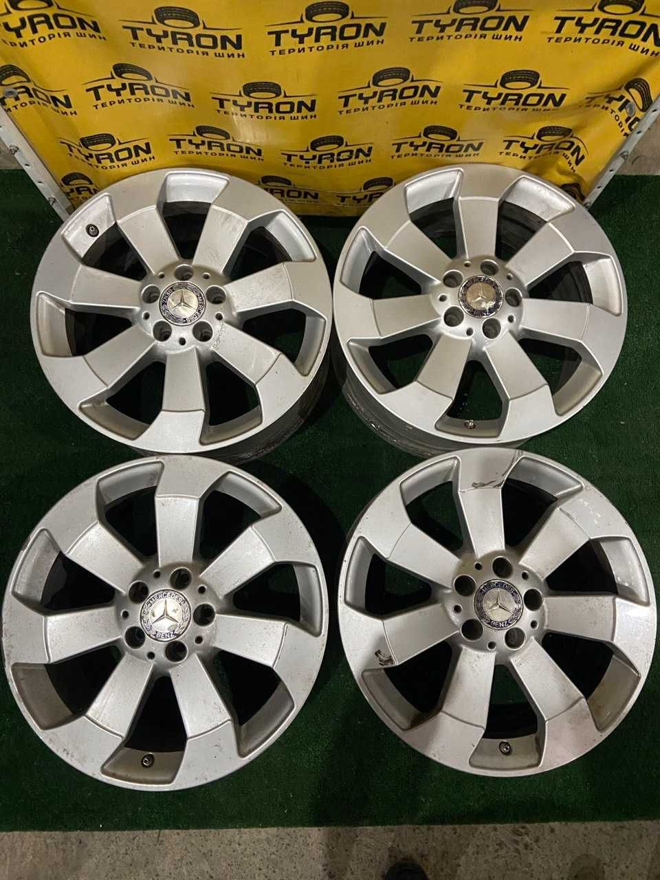Титанові диски R18 5*112 8J ET56.5 DIA66 , як нові