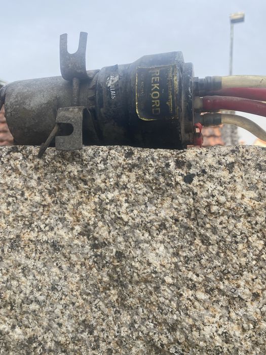 Businas antigas dá para trê tipos de toque