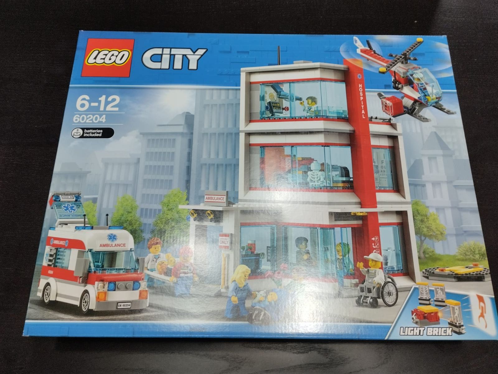 LEGO City 60204 Szpital