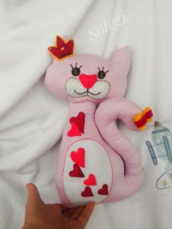 Мягкая детская игрушка для сна " Кошечка" Обнимашка /Декор для детской