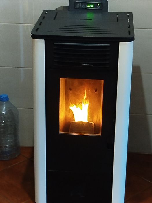 Salamandra a pellets Artel