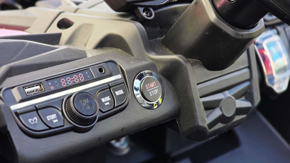 Autko samochodzik CAN-AM DKca003 różowy 800W 24V