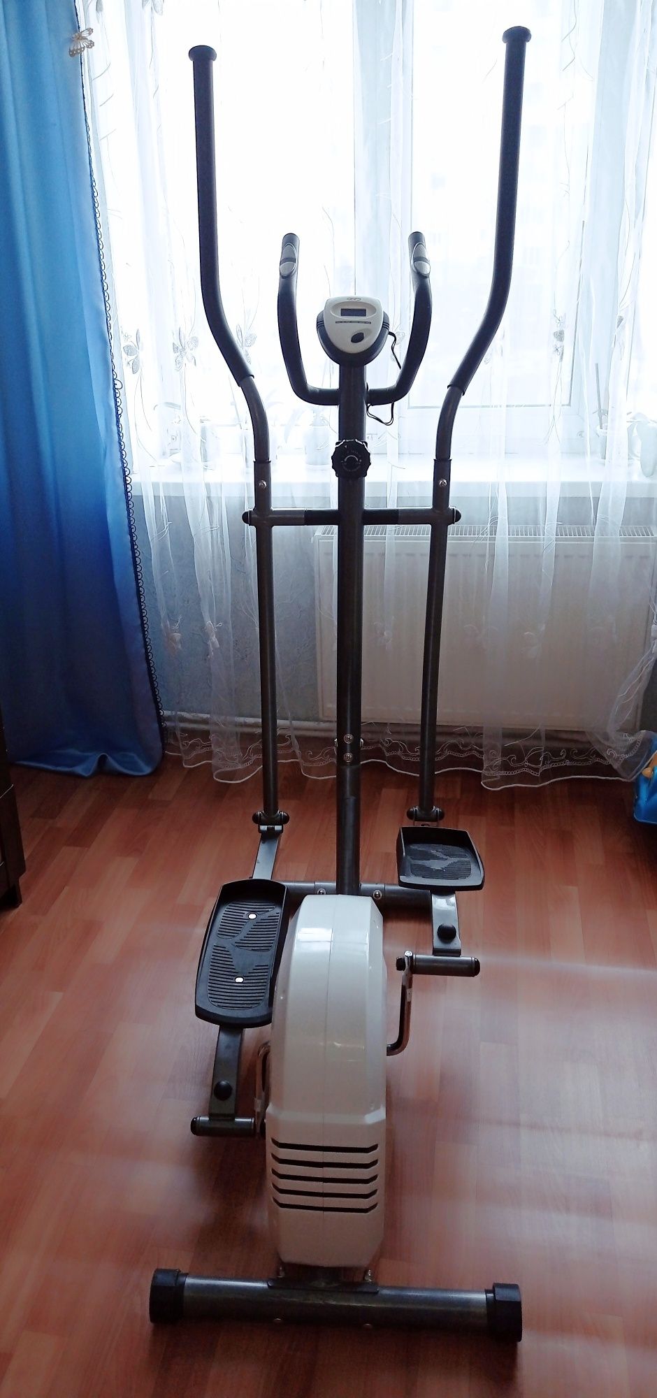 Орбітрек FitLogic CT1502