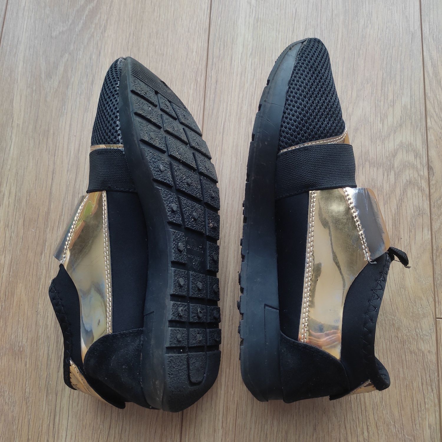 Buty Balenciaga Race Runners Sneakersy 38