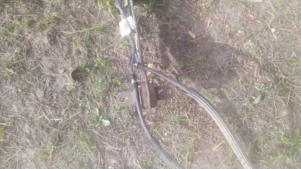 Форд фокус 3 задний трос ручника