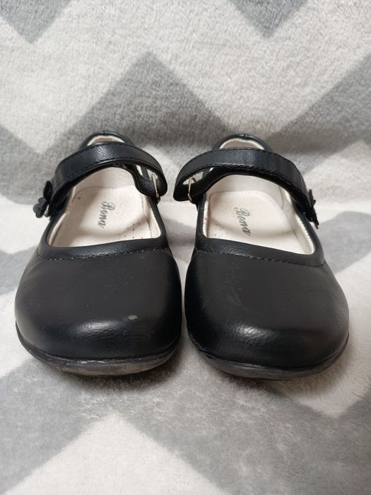 Buty dziewczęce r. 31 czarne balerinki