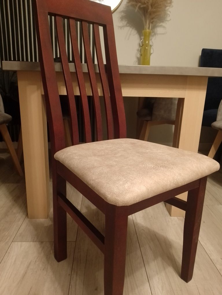 Nowe krzesła - 4 szt