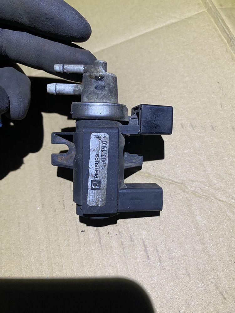 Audi a4b6 zawor podcisnienia