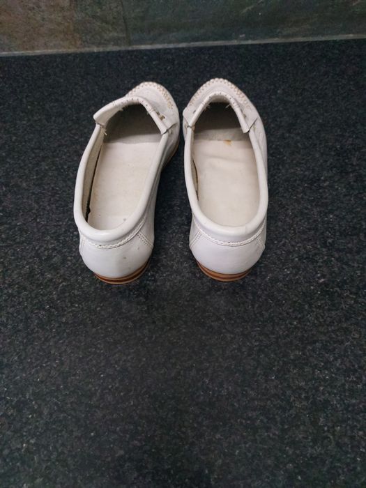 Sapatos de pele   39