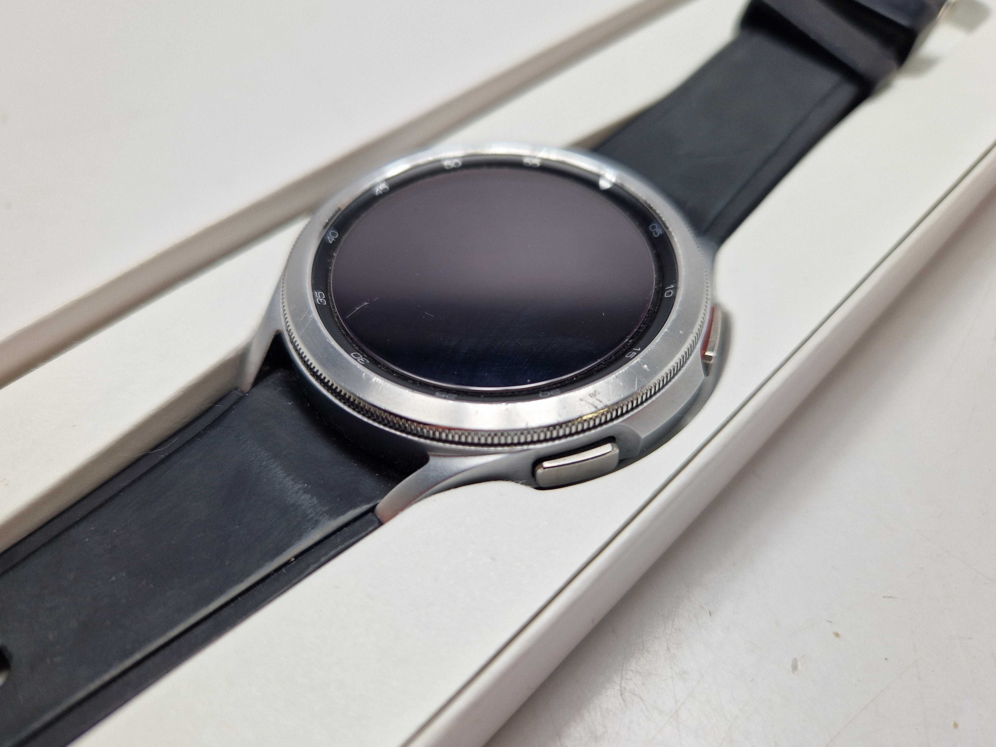 Smartwatch Samsung Galaxy watch 4 Classic (R895) 46MM Srebrny + Paski