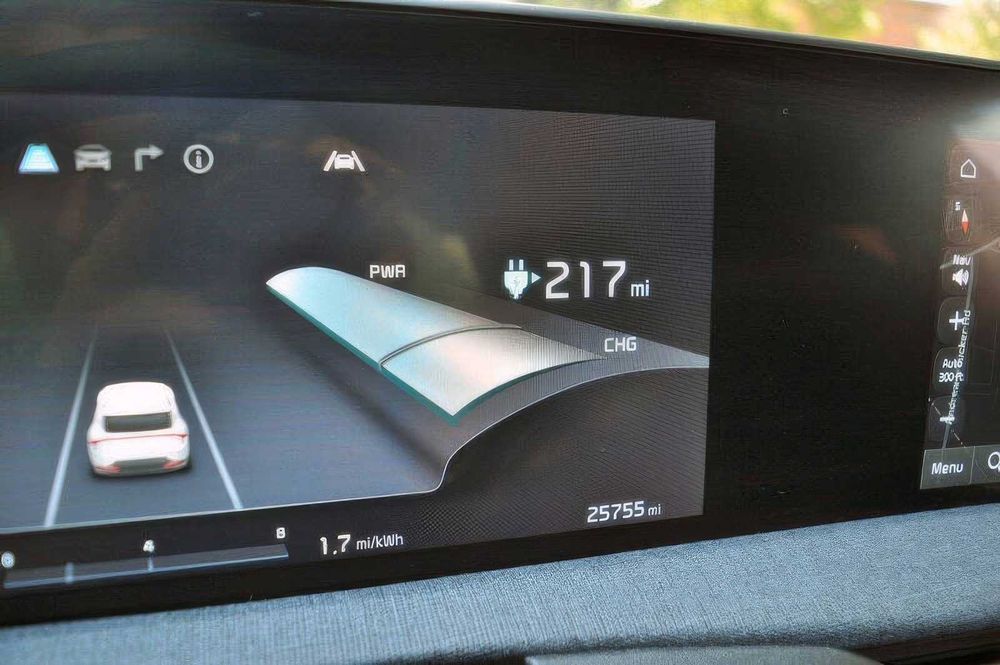 Kia EV6 Wind      2022